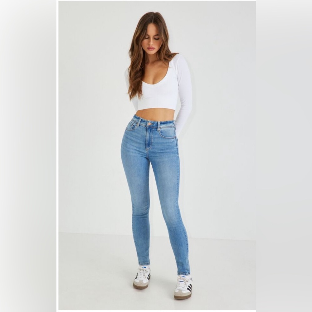 Garage Mid Rise Skinny Jeans